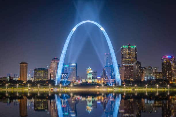 The St. Louis city skyline with Gateway Arch photographed at sunset