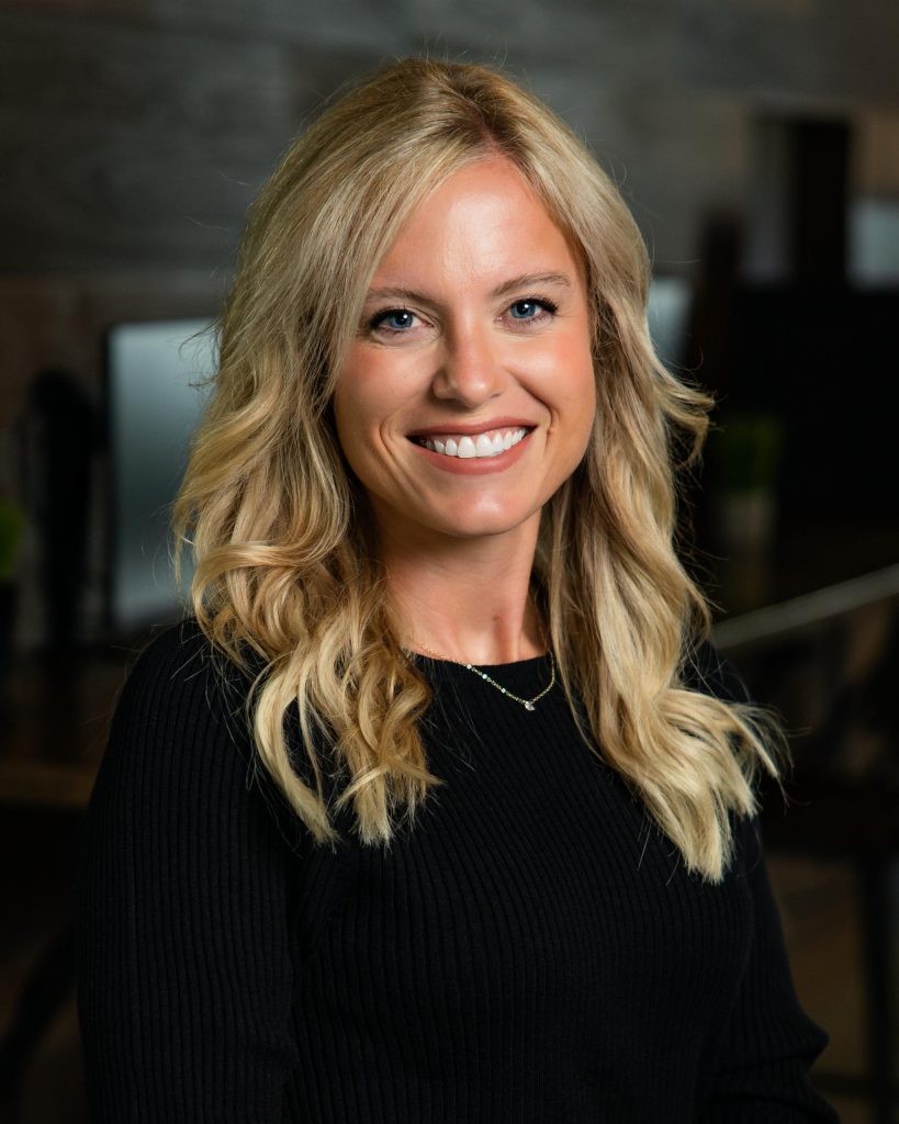 Jackie Dunnavant Paralegal Manager at TorHoerman Law Headshot